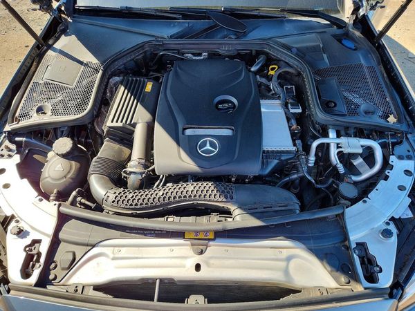 2018 MERCEDES-BENZ C C300d-4M