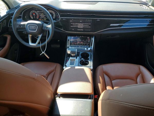 2023 AUDI Q7