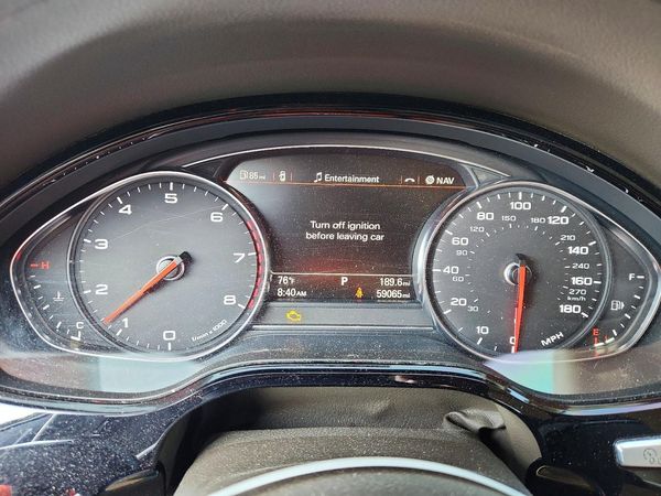 2016 AUDI A8 quattro L