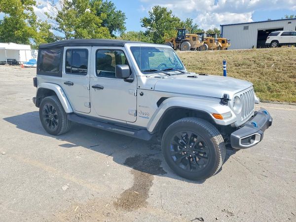2022 JEEP WRANGLER UNLIMITED Unlimited Sahara 4XE — Passenger 3/4