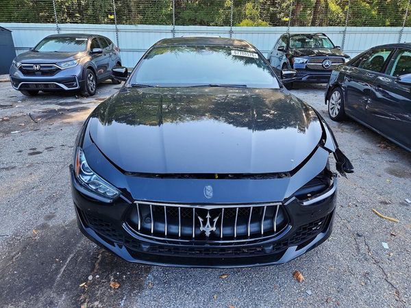 2019 MASERATI GHIBLI