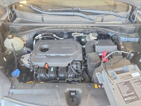 2020 KIA SPORTAGE LX — Engine bay