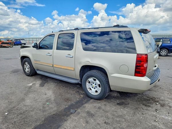 2013 CHEVROLET SUBURBAN LT