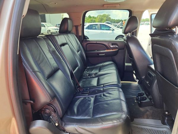 2013 CHEVROLET SUBURBAN LT
