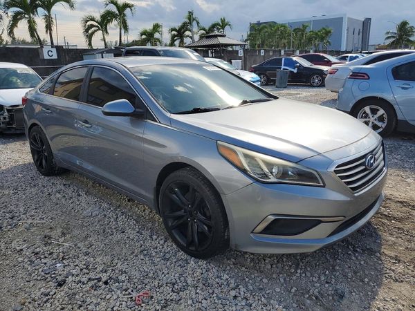 2016 HYUNDAI SONATA