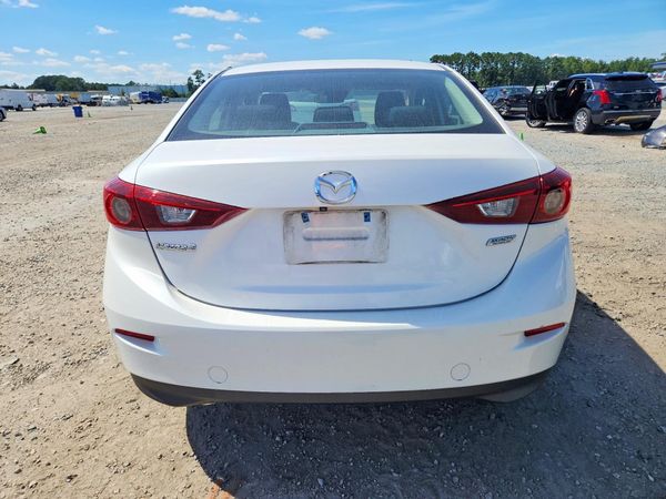 2018 MAZDA 3
