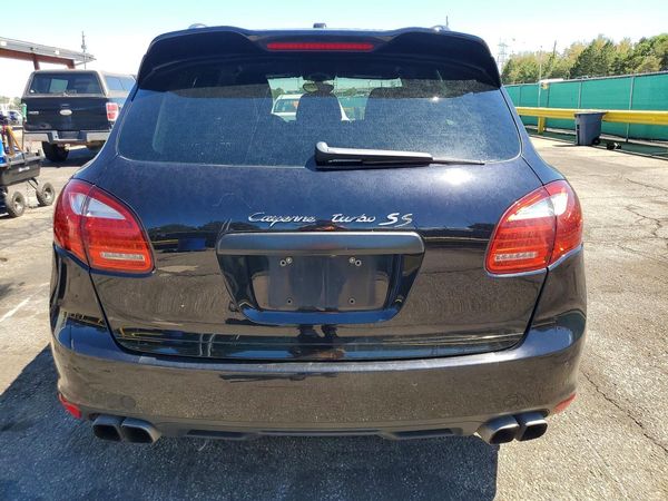 2014 PORSCHE CAYENNE Turbo