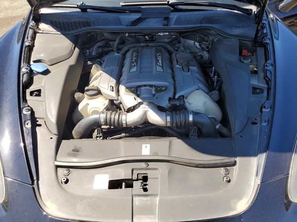 2014 PORSCHE CAYENNE Turbo