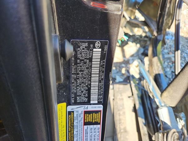 2015 TOYOTA CAMRY — VINS