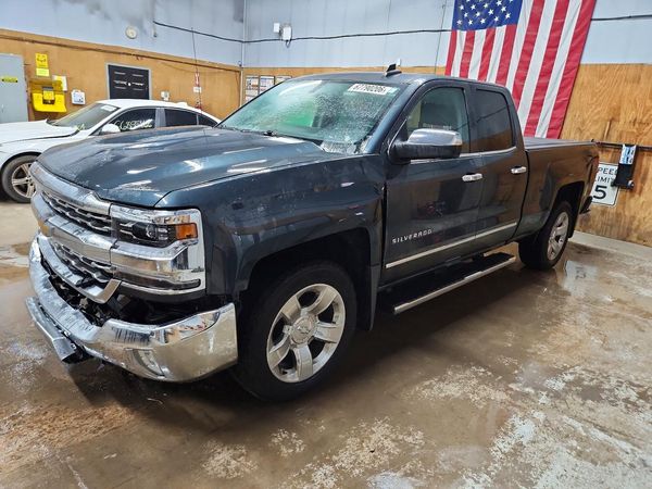2017 CHEVROLET SILVERADO — DSFA — Front 3/4