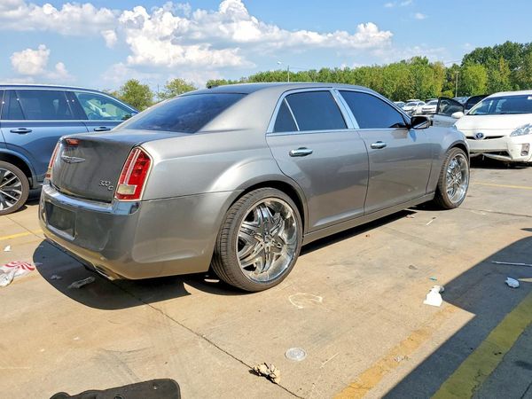 2012 CHRYSLER 300 300C