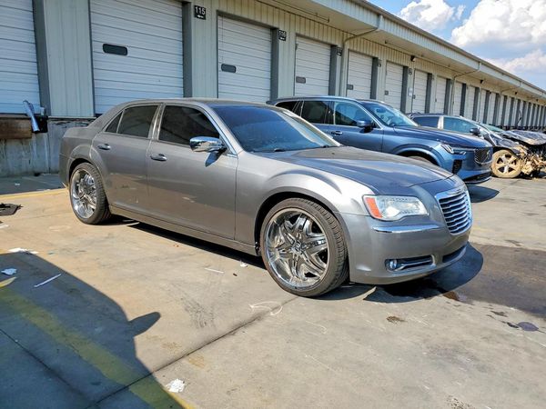 2012 CHRYSLER 300 300C