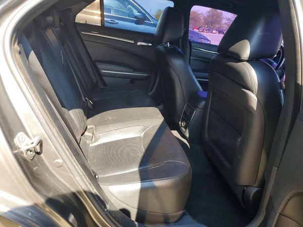 2012 CHRYSLER 300 300C