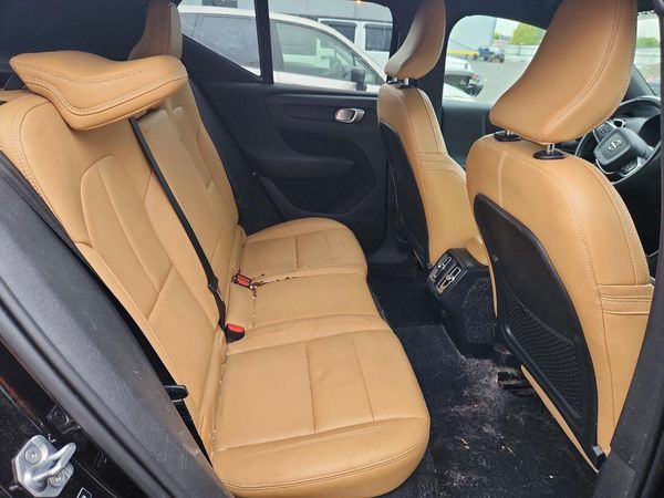 2020 VOLVO XC40 — PSRS