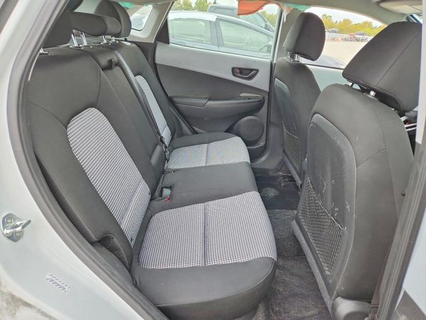 2021 HYUNDAI KONA