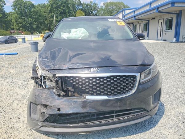 2016 KIA SEDONA