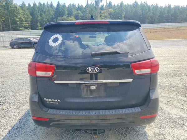 2016 KIA SEDONA