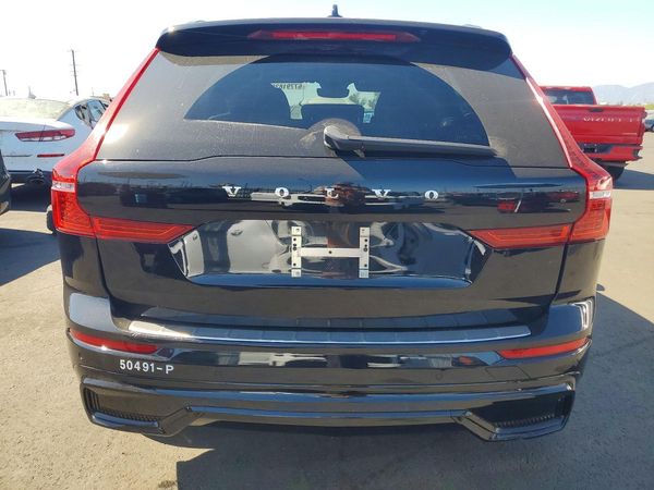 2024 VOLVO XC60