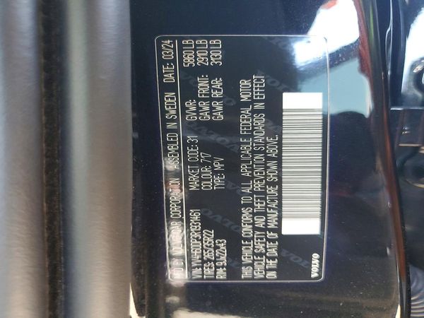 2024 VOLVO XC60