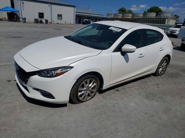 2018 MAZDA 3