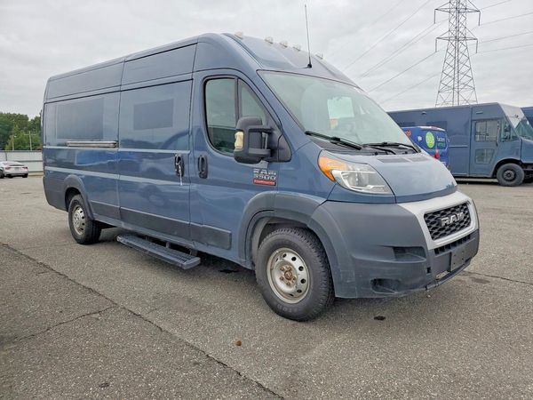 2020 RAM PROMASTER 3500 VF — Passenger 3/4