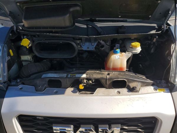 2020 RAM PROMASTER 3500 VF — Engine bay