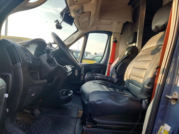 2020 RAM PROMASTER 3500 VF — DENT