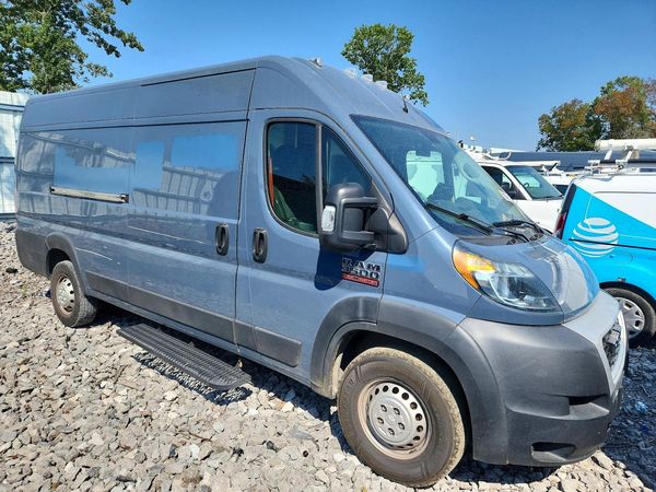 2021 RAM PROMASTER 3500 — Passenger 3/4