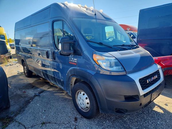 2021 RAM PROMASTER 3500 — Passenger 3/4