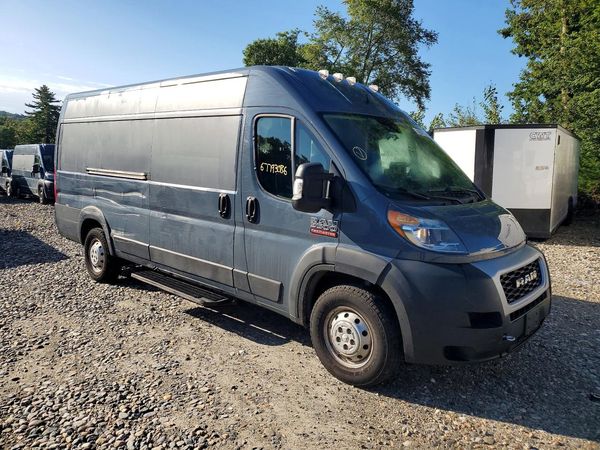 2021 RAM PROMASTER 3500 — Passenger 3/4
