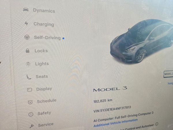 2022 TESLA MODEL 3