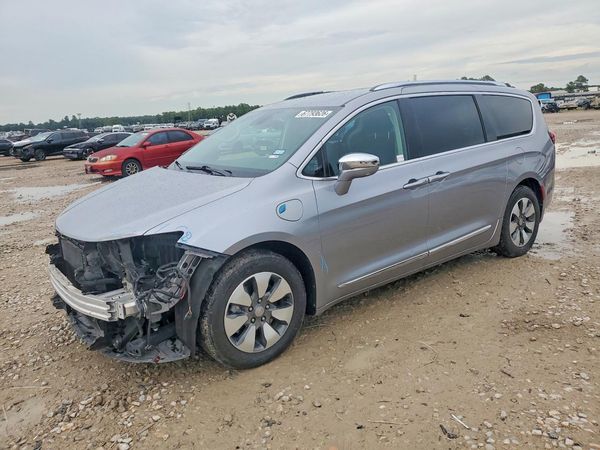 2018 CHRYSLER PACIFICA