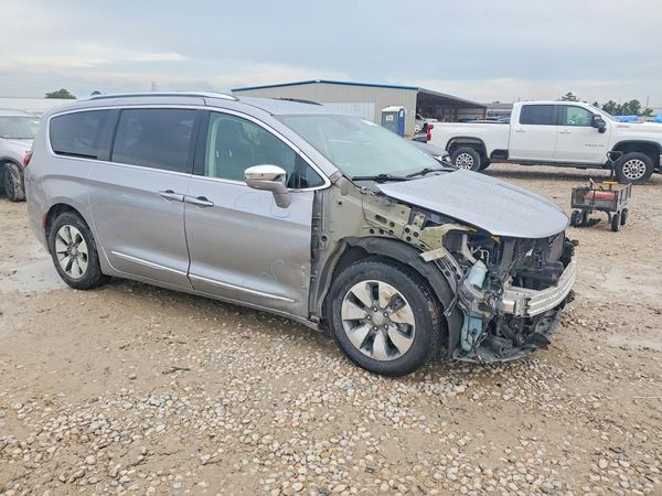 2018 CHRYSLER PACIFICA