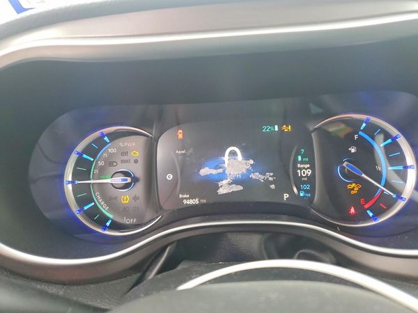 2018 CHRYSLER PACIFICA