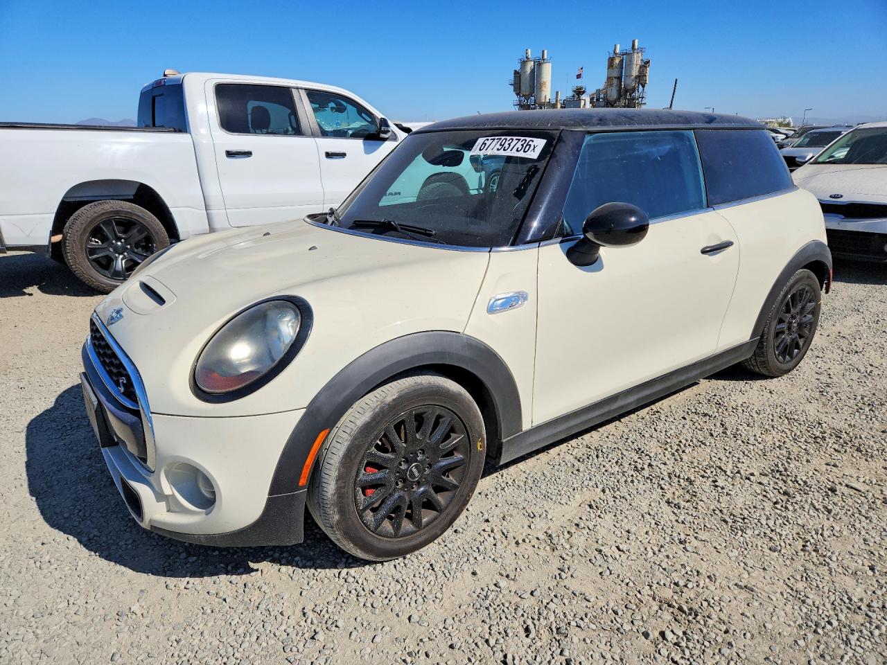 2015 MINI COOPER