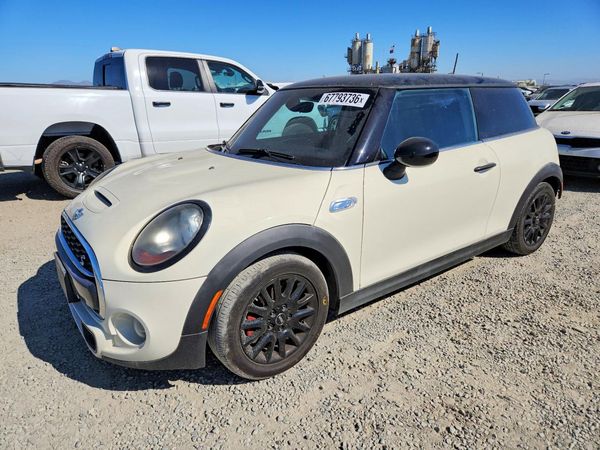 2015 MINI COOPER