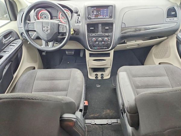 2020 DODGE GRAND CARAVAN SE