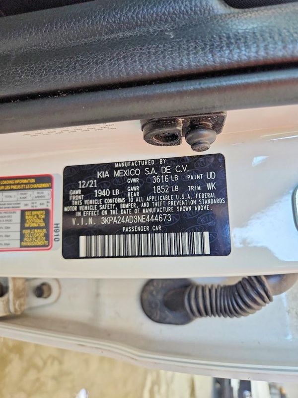 2022 KIA RIO LX, S
