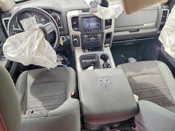 2019 RAM 1500 CLASSIC