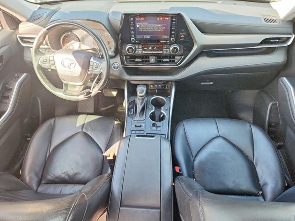 2022 TOYOTA HIGHLANDER LE — CKPT