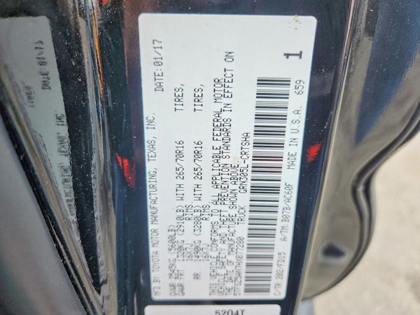 2017 TOYOTA TACOMA