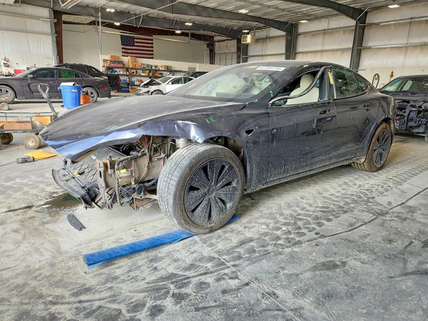 2021 TESLA MODEL S