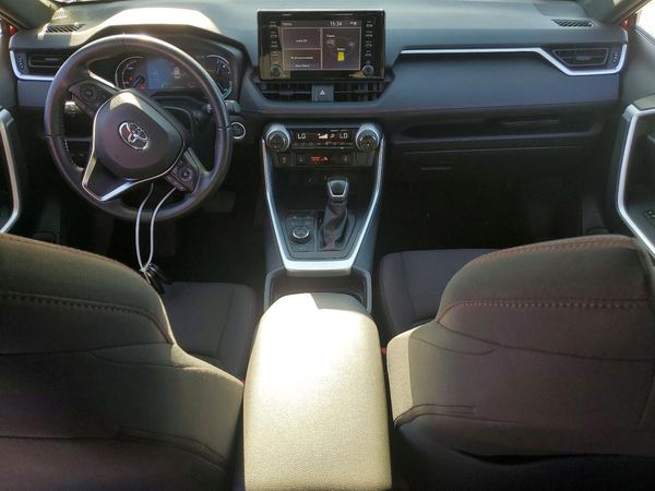 2021 TOYOTA RAV4 XLE Premium — CKPT