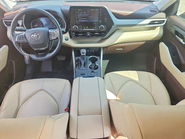 2020 TOYOTA HIGHLANDER XLE — CKPT