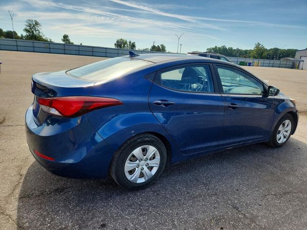 2016 HYUNDAI ELANTRA