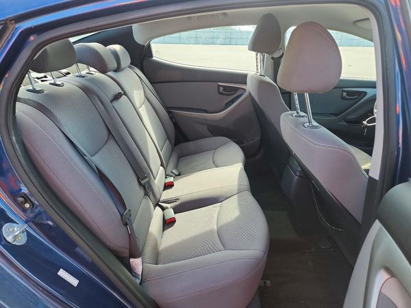 2016 HYUNDAI ELANTRA