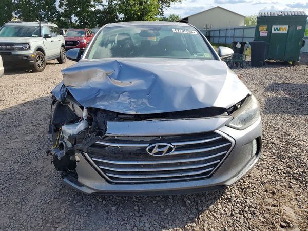 2017 HYUNDAI ELANTRA