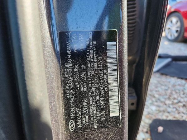 2021 HYUNDAI ELANTRA SEL