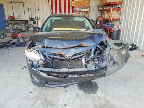 2012 TOYOTA COROLLA