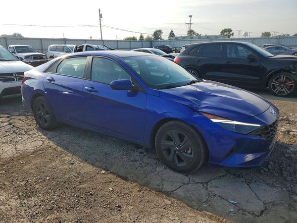 2023 HYUNDAI ELANTRA